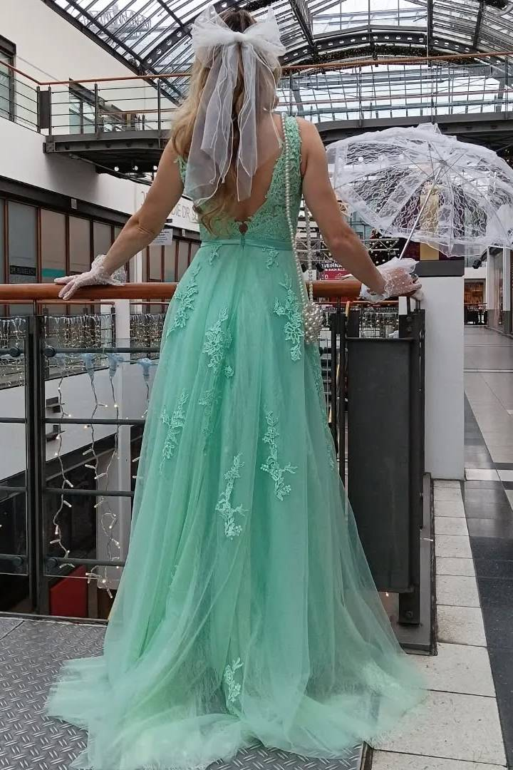 Mint A-line Wedding Guest Dresses, Sleeveless Lace Bridesmaid Dresses, Elegant Newest Long Prom Dresses