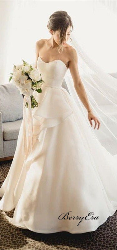 Sweetheart Long A-line Chic Design Ivory Long Wedding Dresses