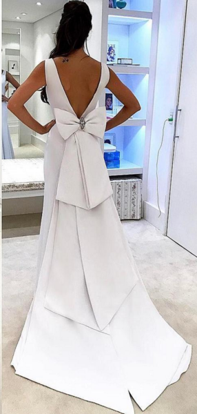 Long Mermaid Prom Dresses, V-neck White Evening Dresses