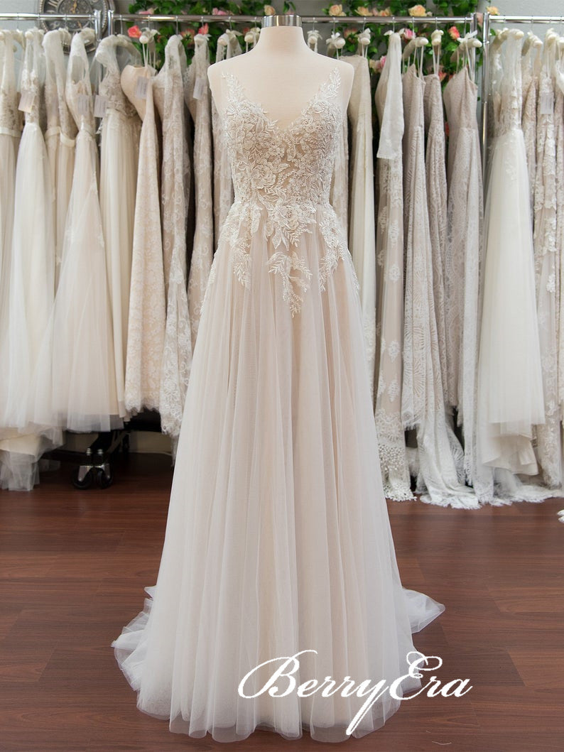 V-neck Lace Appliques Long A-line Tulle Wedding Dresses, Long Bridal Gown, Newest Wedding Gown